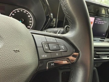 Ford Tourneo Connect IV Van 2,0 EcoBlue 102KM 2023 Ford Tourneo Connect 2.0 102KM Titanium AppConenct GrzaneFotele NiskiPrzeb, zdjęcie 16