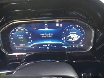 Chevrolet Silverado II 2023 Chevrolet Silverado Short Bed Lt Trail Boss 2023 5.3 Benzyna 355KM, zdjęcie 11