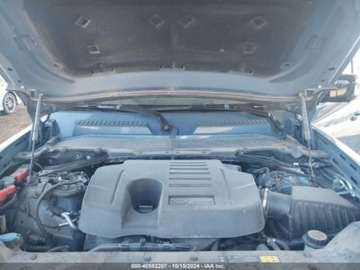 Land Rover Defender IV (L663) 2021 Land Rover Defender 110se, 2021r., 4x4, 3.0L 3.0 Benzyna 395KM, zdjęcie 9