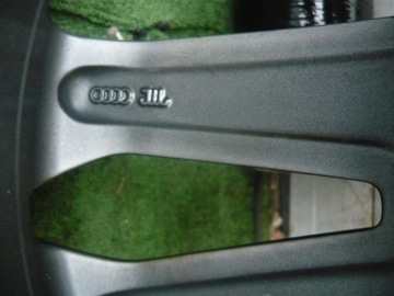 RÁFKY 19 AUDI 83A Q3 RSQ3 SQ3 ET38