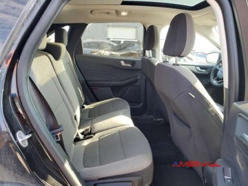 Ford Kuga III 2021 Ford Kuga 2021 r., 2,5L SE 2.5 Hybryda 200KM, zdjęcie 10