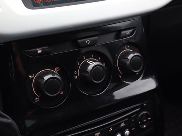 Citroen C3 II Hatchback 1.2 VTI 82KM 2012 Citroen C3 1.2 VTi, Klima,ALU, El. szyby, zdjęcie 14