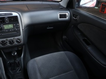 Toyota Avensis I Sedan 1.6 110KM 2001 Toyota Avensis 1.6 VVT-i, Salon Polska, Klima, zdjęcie 7