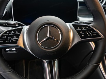 Mercedes GLC C254/X254 Coupe 2.0 200 204KM 2025 MERCEDES-BENZ GLC 200 4-Matic Avantgarde 2.0 (204KM) 2025, zdjęcie 7