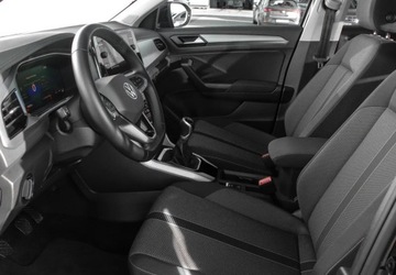 Volkswagen T-Roc I 2024 Volkswagen T-Roc 1.0 TSI 116KM Life, Podgrzewane Fotele, Podgrzewana Kiero, zdjęcie 9
