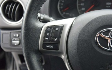 Toyota Yaris III Hatchback 5d 1.33 Dual VVT-i 99KM 2011 Toyota Yaris 1.3B Navi Kamera 107 TYS KM 2 KPL KOL Sprowadzony Oplacony, zdjęcie 29