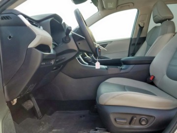 Toyota RAV4 V 2021 Toyota RAV4 Xle Premium 2021 2.5 Benzyna 203KM, zdjęcie 7