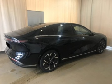 Mazda 6 IV (6E) Elektryczny Standard 68.8kWh 258KM 2025 MAZDA 6 Takumi Plus 6e 68.8kWh Hatchback 258KM 2025, zdjęcie 5