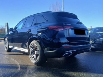 Mercedes GLC C254/X254 Coupe 2.0 200 204KM 2026 MERCEDES-BENZ GLC 200 4-Matic AMG Line 2.0 (204KM) 2026, zdjęcie 3