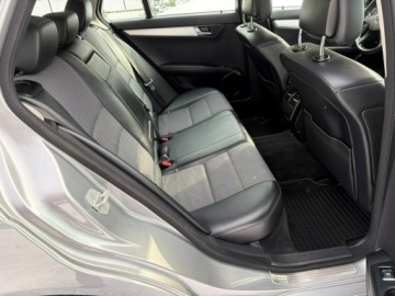 Mercedes Klasa C W204 Kombi T204 2.2 220CDI BlueEfficiency 170KM 2009 Mercedes C 220 2.2 CDI 170 KM Półskóry Duża, zdjęcie 16