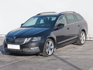 Skoda Octavia III Kombi Facelifting 2.0 TDI 184KM 2020 Skoda Octavia 2.0 TDI, 181 KM, 4X4, DSG, Skóra, zdjęcie 1