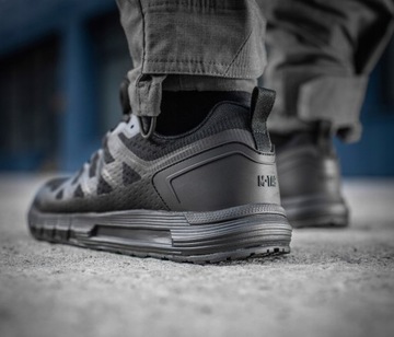 M-Tac Летние спортивные треккинговые туфли черные (804403-BK)