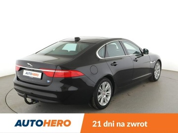 Jaguar XF II Sedan 2.0 i4D 163KM 2015 Jaguar XF 20d Automat Prestige Panorama Tempomat, zdjęcie 6