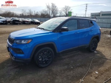 Jeep Compass II 2024 Jeep Compass Latitude 2024 2.0 Benzyna 200KM