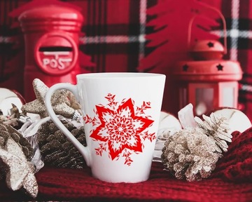 РОЖДЕСТВЕНСКАЯ КРУЖКА ЛАТТЕ 330мл РОЖДЕСТВЕНСКИЙ ПОДАРОК