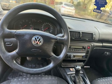 Volkswagen Passat B5 Sedan 1.6 100KM 2000 Volkswagen Passat Volkswagen Passat 1,6 Benzyna Klimatyzacja Zamiana 1.6, zdjęcie 11