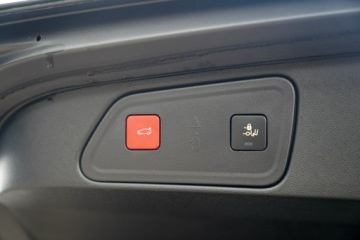 Peugeot 3008 II Plug-In Hybrid Facelifting 1.6 HYBRID4 300KM 2022 Peugeot 3008 GT full led skóra masaze ACC kamera, zdjęcie 12