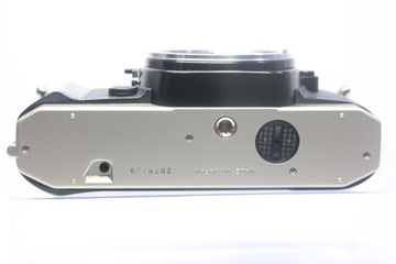 Nikon FM10 SLR 35mm Film Camera + Ai-S Zoom Nikkor 35-70mm F/3.5-4.8 Lens