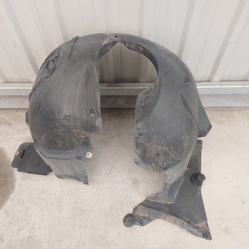 MERCEDES B TŘÍDA W246 PODBĚH PŘEDNÍ PRAVÉ A2466900930