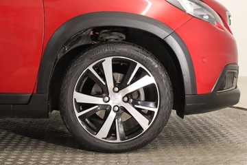 Peugeot 2008 I SUV Facelifting 1.2 PureTech 110KM 2018 Peugeot 2008 1.2 PureTech, Salon Polska, Automat, zdjęcie 14