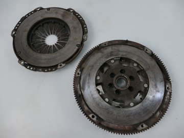 AUDI A3 8L 1.8 T KOŁO ZAMACHOWE DOCISK