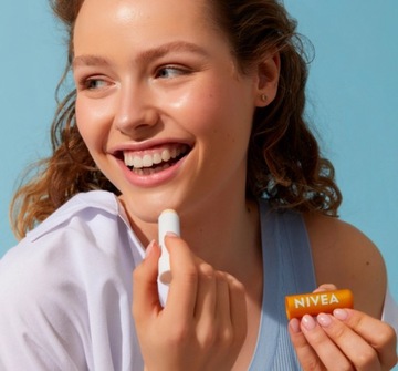 ПОМАДА ДЛЯ ГУБ NIVEA SUN PROTECT CARE 4,8G