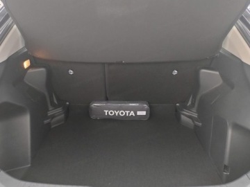 Toyota 2026 Od ręki - Comfort 1.5 Hybrid 116KM | Podgrzewane fotele!, zdjęcie 9