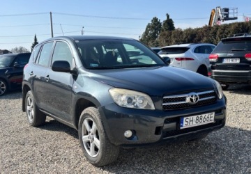 Toyota RAV4 III MPV 2.2 16V D-4D 136KM 2006 Toyota RAV4 Naped 4x4 2.2 Diesel 136KM, zdjęcie 8