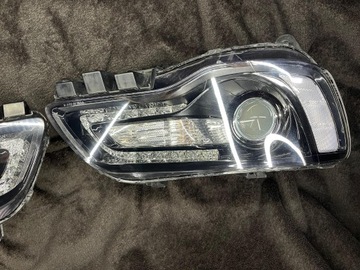 KOMPLET SVĚTLA XENON L+P CHRYSLER 300C 300S SVĚTLOMET EVROPA ČERNÉ THEMA