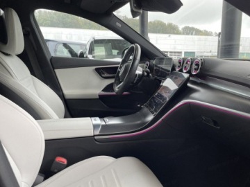 Mercedes Klasa C W206 Limuzyna 2.0 300d 265KM 2025 C Klasa 300 d 4-Matic AMG 2.0 (265KM) 2025, zdjęcie 8