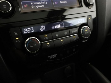 Nissan Qashqai II Crossover 1.6 dCi 130KM 2015 Nissan Qashqai navi klima auto panorama kamera i, zdjęcie 25