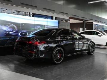 Mercedes Klasa E W214 2026 53 4M+ Hybrid Pakiet wyposażenia AMG Advanced Plus + AMG Night +Kamera, zdjęcie 3