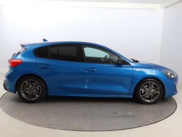 Ford Focus III Hatchback 5d facelifting 2.0 TDCi 150KM 2018 Ford Focus 2.0 TDCi, Salon Polska, Serwis ASO, zdjęcie 5
