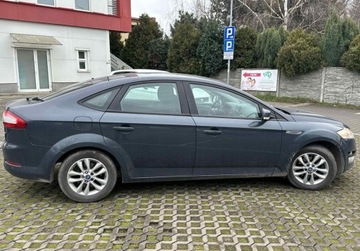 Ford Mondeo IV Sedan 2.0 Duratorq TDCi DPF 140KM 2011 Ford Mondeo 2.0 diesel, 2011 Salon PL 2.0 Diesel 140KM, zdjęcie 4