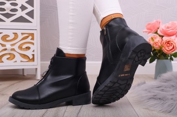 ЧЕРНЫЕ ЗИМНИЕ БОТИНКИ ЖЕНСКИЕ, ТУФЛИ НА ПЛОСКОЙ ПЛОСКОЙ ПЛОСКОСТИ С ДВУМЯ МОЛНИЯМИ.