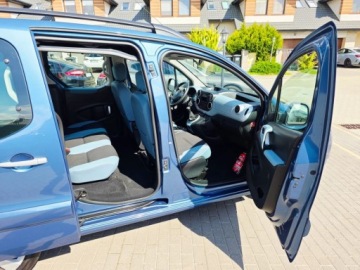 Citroen Berlingo II Combi Facelifting 1.6 HDI 75KM 2015 Citroen Berlingo Multispace___Limited Selection___1.6 HDi 75KM___Pelna His, zdjęcie 11