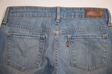 A51) DAMSKIE JEANSY LEVI'S ROZ.W26/L32