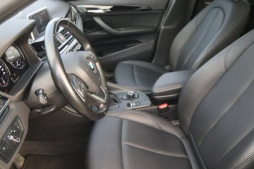 BMW X1 F48 2018 BMW X1 automat,skóra,alu,serwis, zdjęcie 14