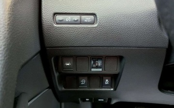 Nissan Qashqai II Crossover 1.2 DIG-T 115KM 2017 Nissan Qashqai Filmik VIDEO 1,2 Benzyna Kamery 360 Navi Panoramadach BIALA, zdjęcie 18