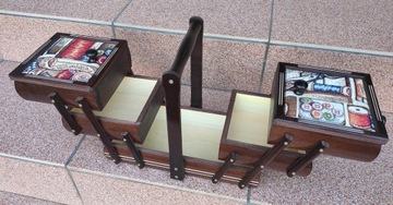 РЕЗЬБОВАЯ МАШИНА ящик - деревянный ящик - с обивкой