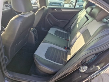 Volkswagen Jetta VI Sedan 1.4 TSI 122KM 2014 Volkswagen Jetta Sliczna czarna 1.4 benzyna salon Polska 1 wlasciciel bezw, zdjęcie 17