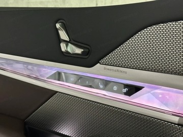 BMW Seria 7 G70 Sedan 3.0 40d 299KM 2025 BMW Seria 7 740d xDrive Sport Sedan 3.0 (299KM) 2025, zdjęcie 14