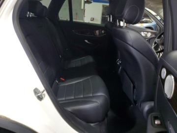 Mercedes GLC C253 2016 Mercedes-Benz GLC 300 4matic 2016 2.0 Benzyna 241KM, zdjęcie 10