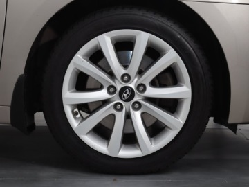 Hyundai i40 Kombi Facelifting 1.7 CRDi 141KM 2015 Hyundai i40 1.7 CRDi, Salon Polska, Serwis ASO, zdjęcie 13