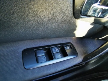 Nissan Qashqai I 2007 NISSAN QASHQAI 1.5 dCi 125KM, Manualna skrzynia , Automatyczna klimatyzacja, zdjęcie 12