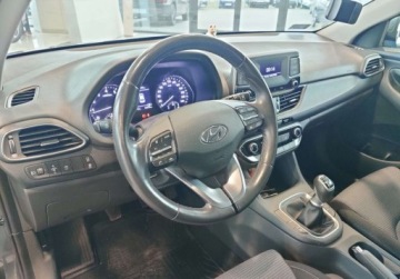 Hyundai i30 III Hatchback Facelifting 1.5 T-GDI 48V 160KM 2021 Hyundai i30 2021 1.5T-GDI 160KM 48V Classic Plus 45.595km Salon Polska 1wl, zdjęcie 12