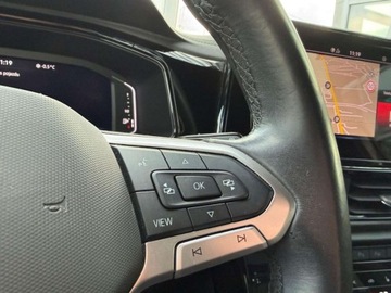 Volkswagen T-Roc I SUV Facelifting 1.5 TSI ACT 150KM 2022 Volkswagen T-Roc 1.5 TSI DSG 150KM STYLE Kamera KeyLess ACC Matrix ASO Sal, zdjęcie 16