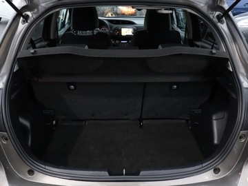 Toyota Yaris III Hatchback 5d Facelifting 2017 1.5 Dual VVT-iE 111KM 2019 Toyota Yaris 1.5 Dual VVT-i, Navi, Klima, zdjęcie 12