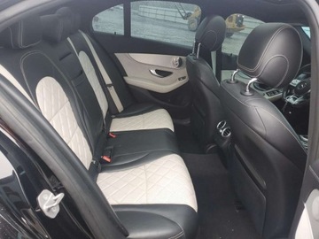 Mercedes Klasa C W205 2019 Mercedes-Benz Klasa C 63 AMG-S 2019 4.0l 4.0 Benzyna 503KM, zdjęcie 10