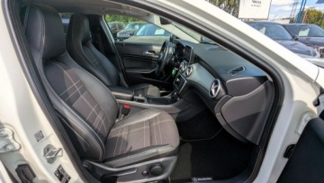 Mercedes GLA I Off-roader 2.1 200 CDI 136KM 2014 Mercedes GLA 200 136PS OPŁACONY Bezwypadkowy GW, zdjęcie 19